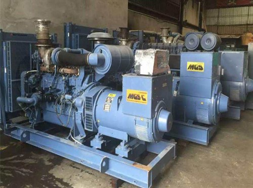 扶沟发电机组带负载降电压是什么原因照成的？