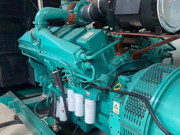 扶沟更换100kW柴油发电机组机油时，需要注意哪些事项？